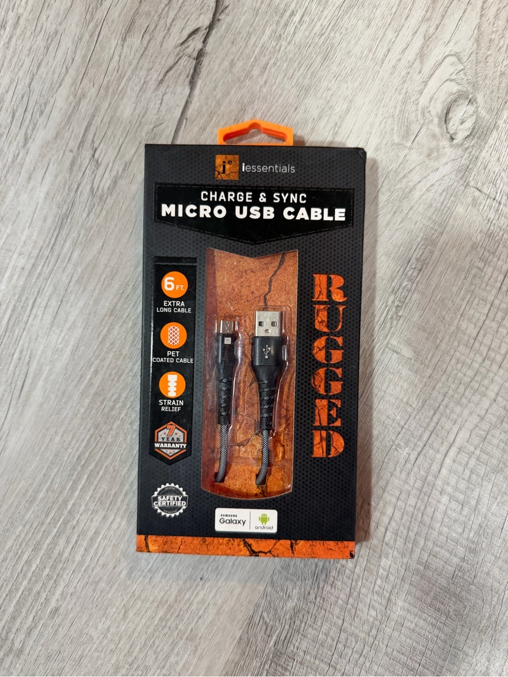 Essentials Micro USB Charge & Sync Cable - Black